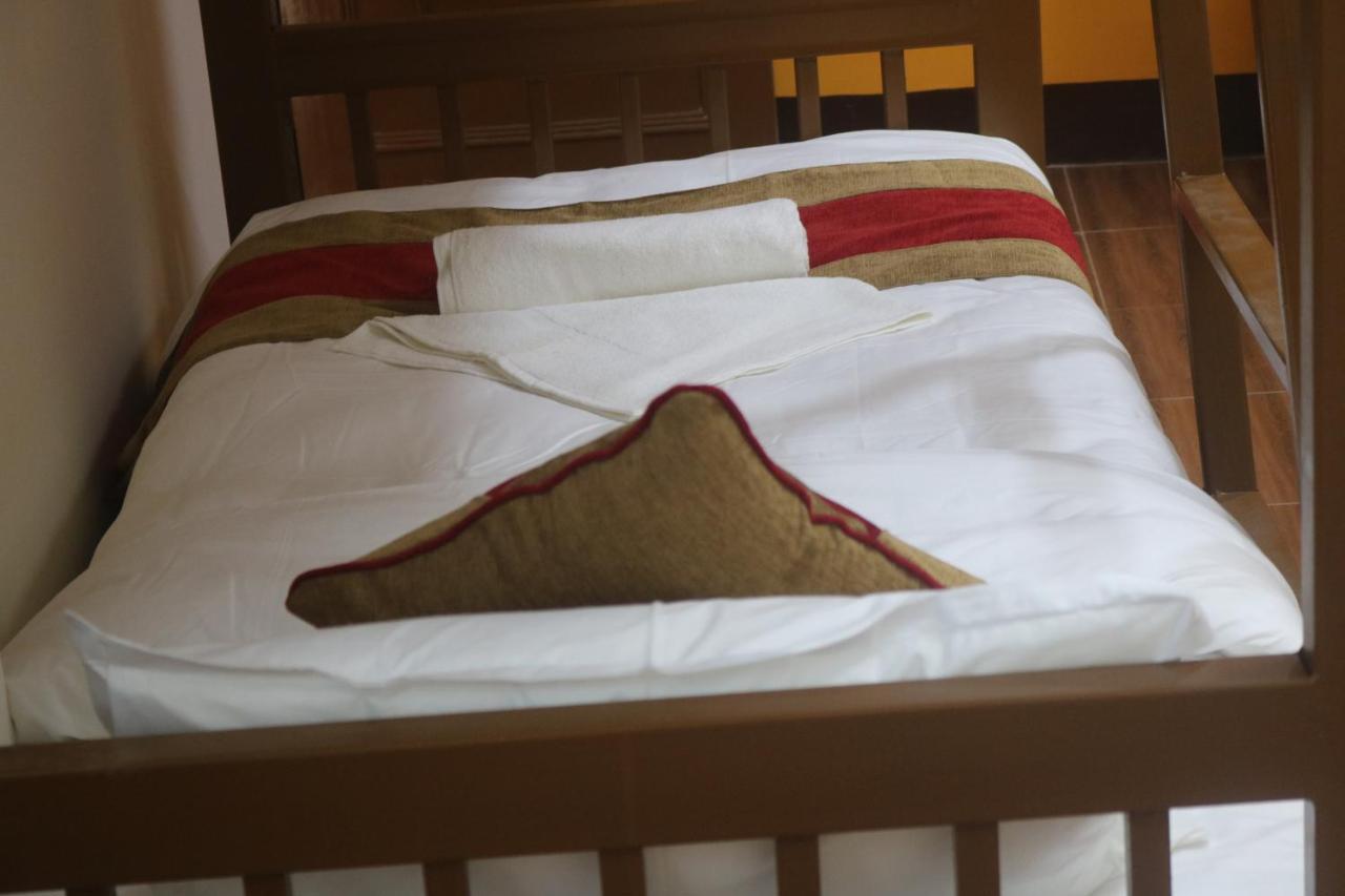Nepalaya Home Hostel Катманду Экстерьер фото
