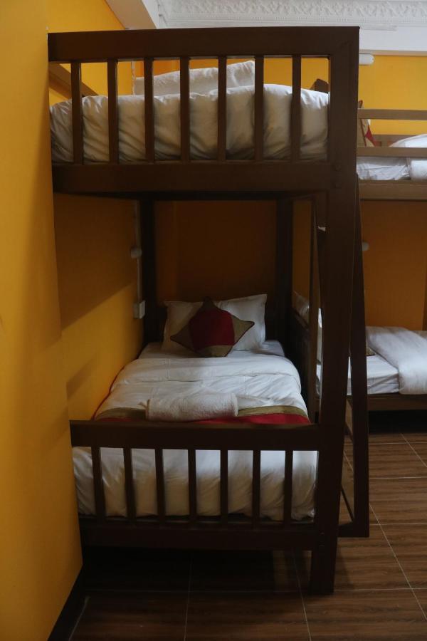 Nepalaya Home Hostel Катманду Экстерьер фото