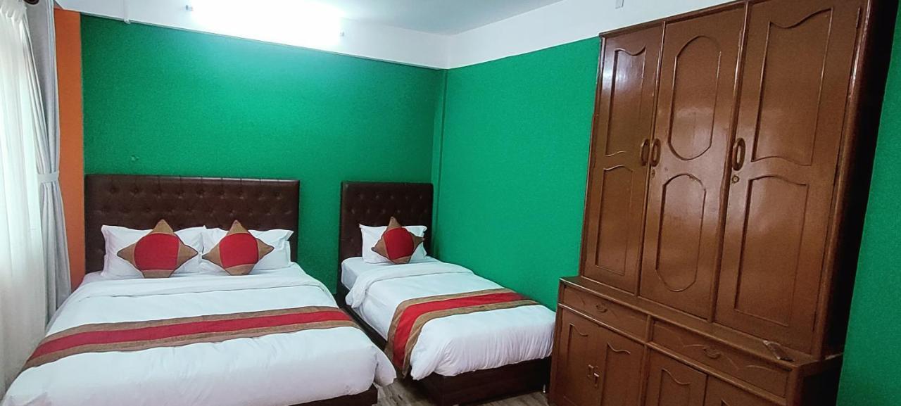Nepalaya Home Hostel Катманду Экстерьер фото