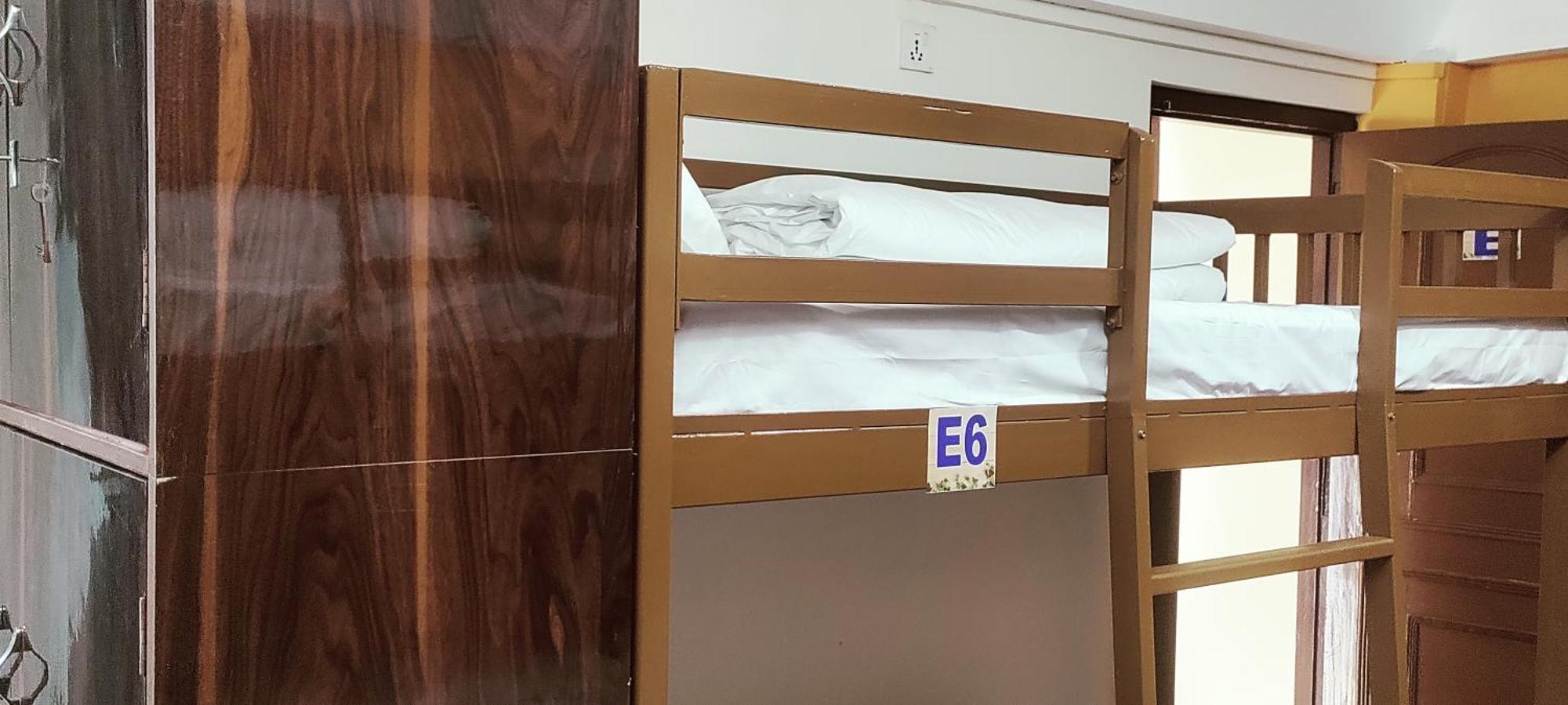 Nepalaya Home Hostel Катманду Экстерьер фото